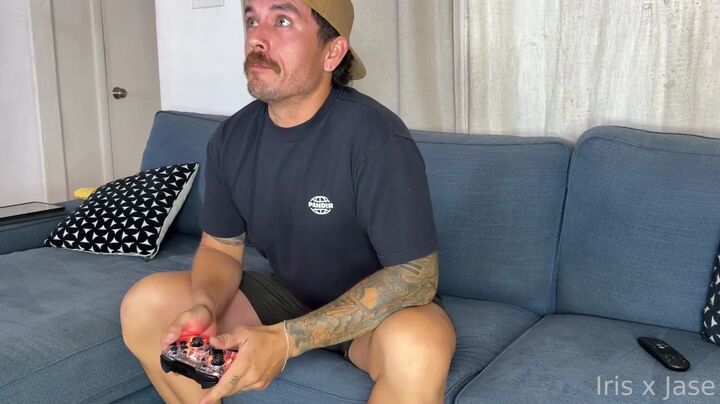 Nerdy Iris Leon Gets Brutally Throatfucked by Massive BWC