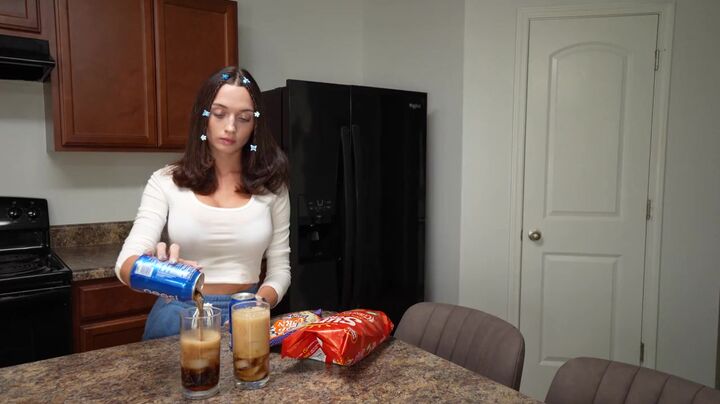 Brooketilli Gets Filled with a Thick BWC Creampie